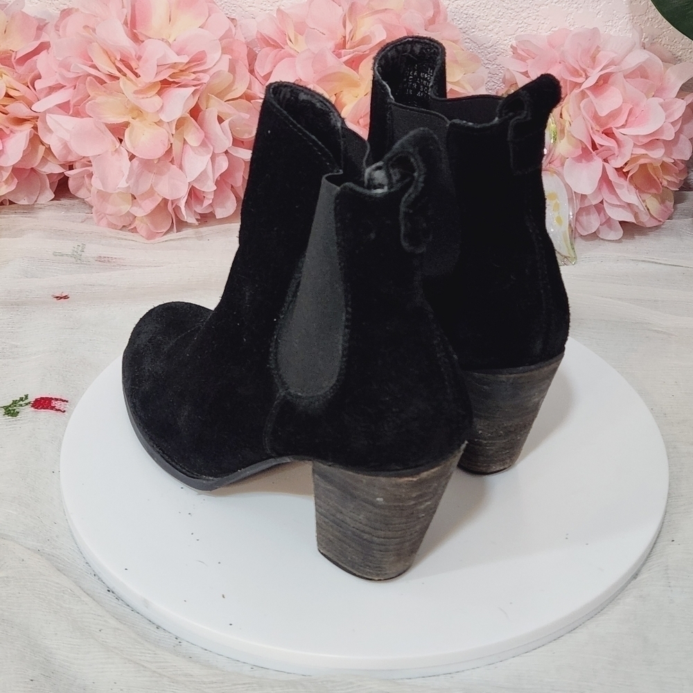 Steve Madden Chelsea Boots Black Leather Women Sz: 7.5 - Picture 5 of 12